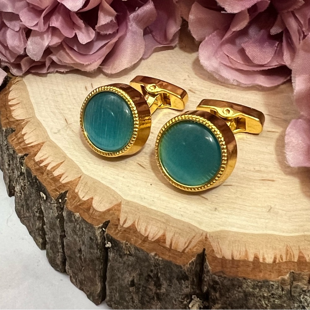 Elegant Round Caribbean Blue Aquamarine Cufflinks - Picture 5 of 16